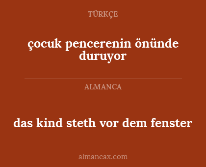 das kind steth vor dem fenster - çocuk pencerenin önünde duruyor