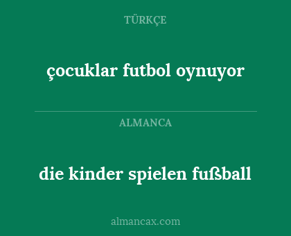die kinder spielen fußball - çocuklar futbol oynuyor
