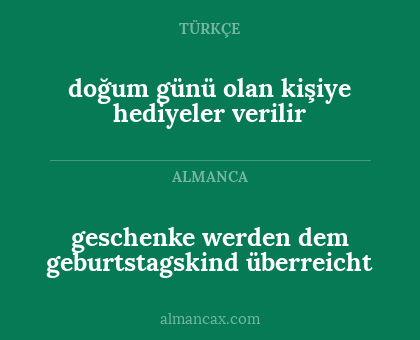 geschenke werden dem geburtstagskind überreicht - doğum günü olan kişiye hediyeler verilir