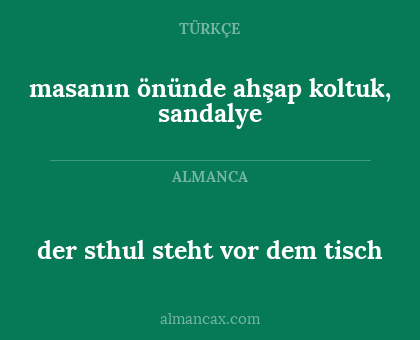 der sthul steht vor dem tisch - masanın önünde ahşap koltuk, sandalye