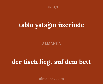 tablo yatağın üzerinde - der tisch liegt auf dem bett