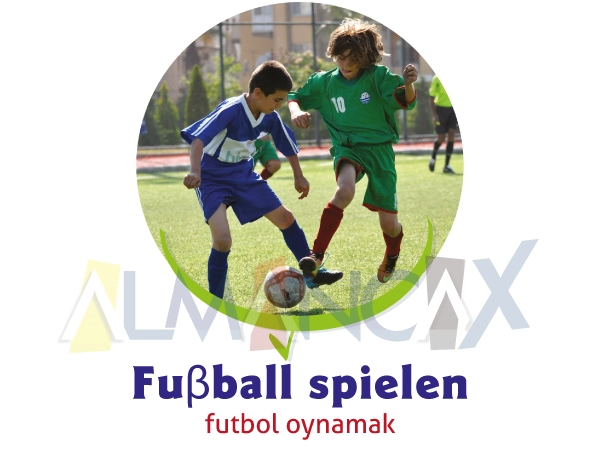Hobïau Almaeneg - Spielen Fußball - Chwarae Pêl-droed