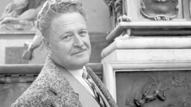 Almanca Nazım Hikmet Biyografisi