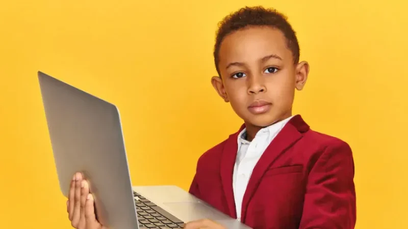 Almanca Ayrılamayan Fiiller (Nicht Trennbare Verben): Tüm Önekler, Fiil Listesi, Çekim Kuralları ve Örnek Cümleler