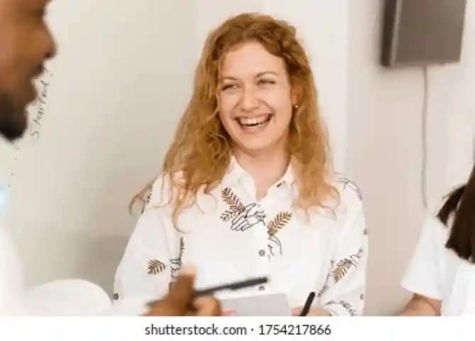 Diş macunu İngilizce ne anlama gelir? İngilizce diş macunu ne demektir?