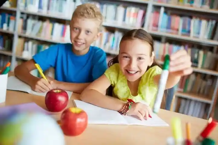 Kimlik Almancası nedir? Almanca kimlik ne demek?