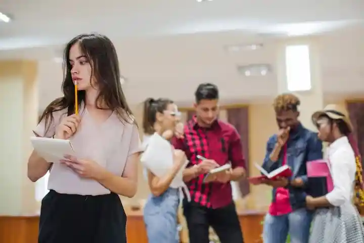 Selam İngilizce ne demek? İngilizce selam nasıl denir?