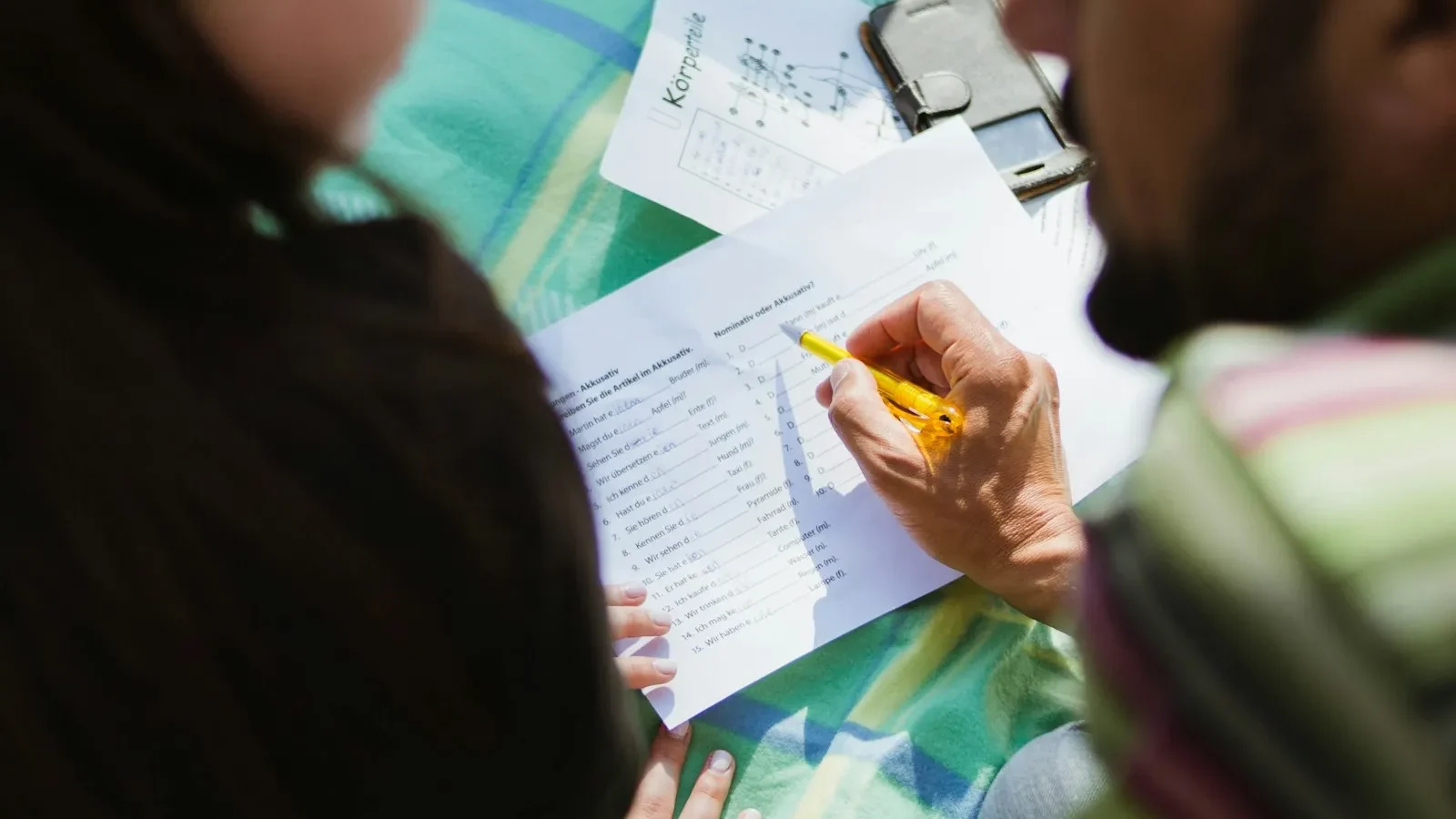Almanca Fiil Önekleri Detaylı Rehber — be-, ver-, ent-, er-, zer-, miss-, wider- Ön Ekleri ve Anlam Değişimleri