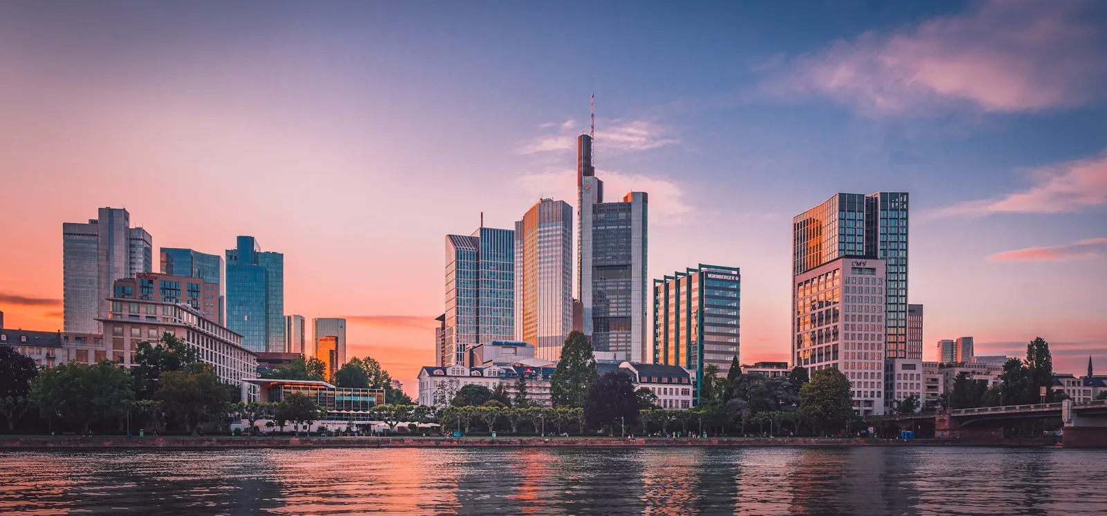 Römerberg — Frankfurt'un tarihi kalbi